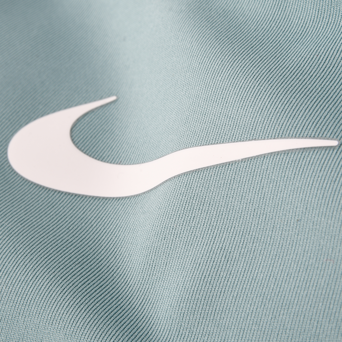 Top Entrenamiento Nike Swoosh Medium Mujer,  image number null