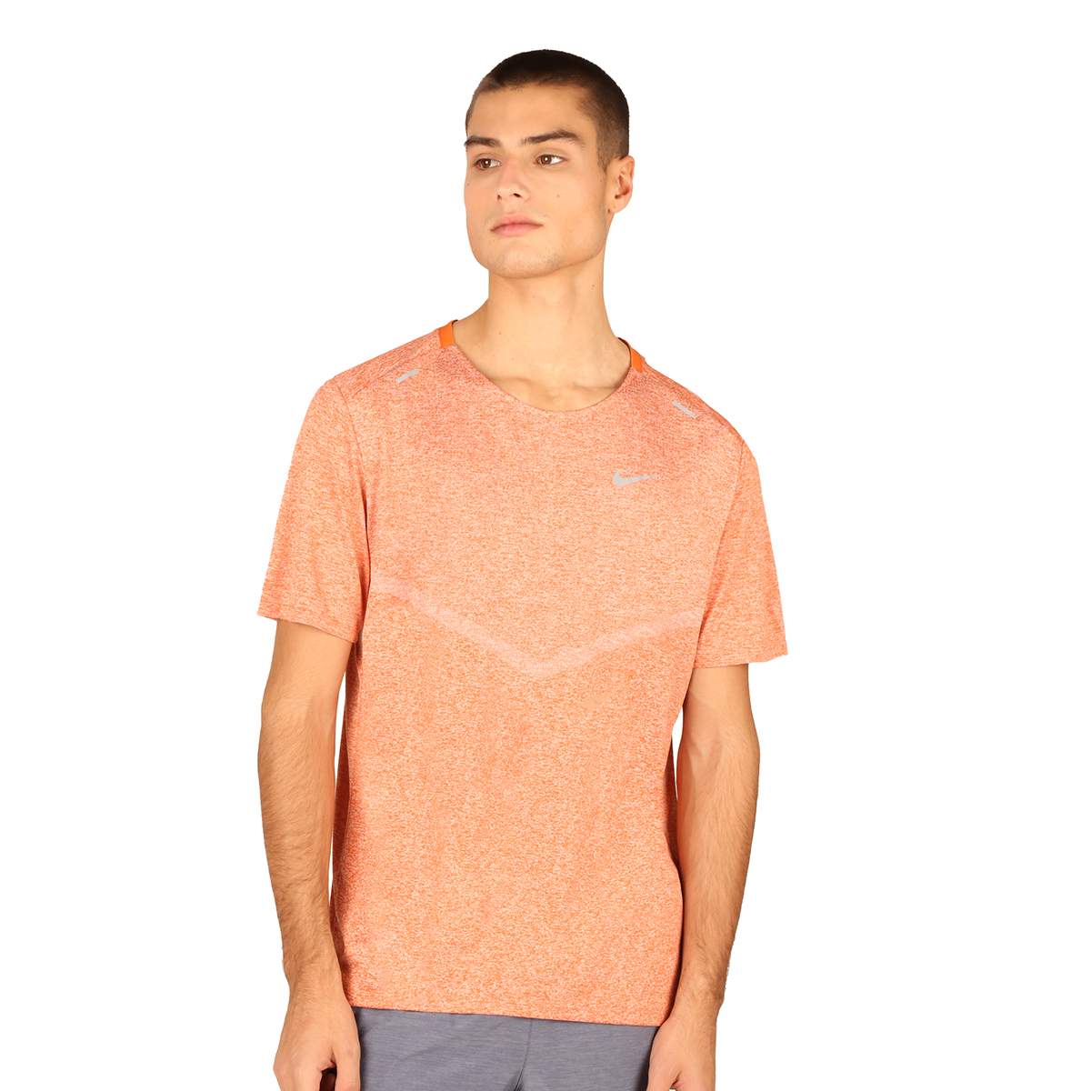 Remera Nike Dri-Fit Rise 365 Dexter