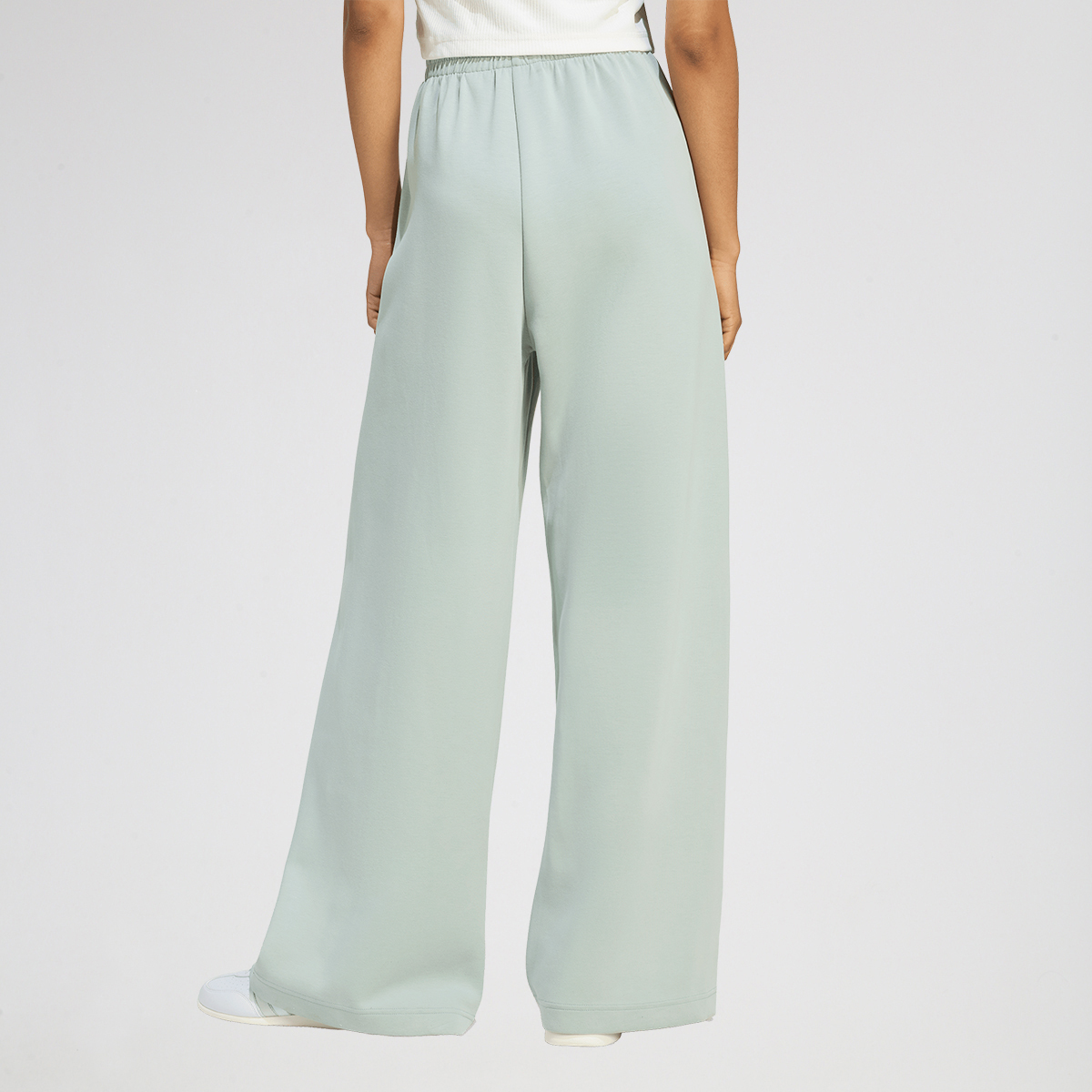 Pantal&oacute;n adidas Soft Lux Straight Mujer,  image number null
