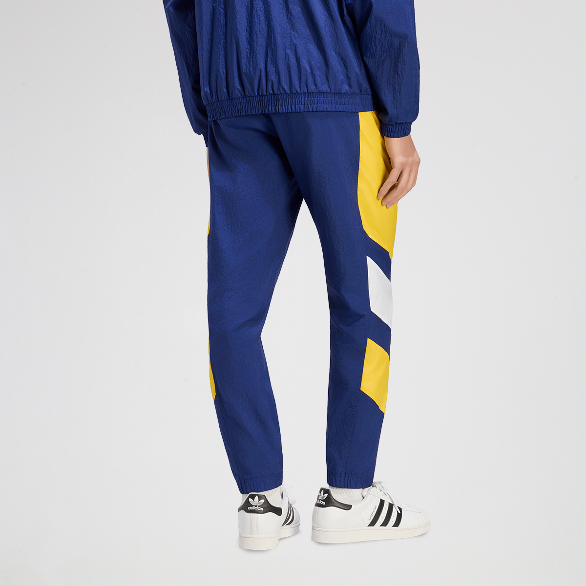 Pantal&oacute;n Boca Juniors adidas EQT Hombre,  image number null