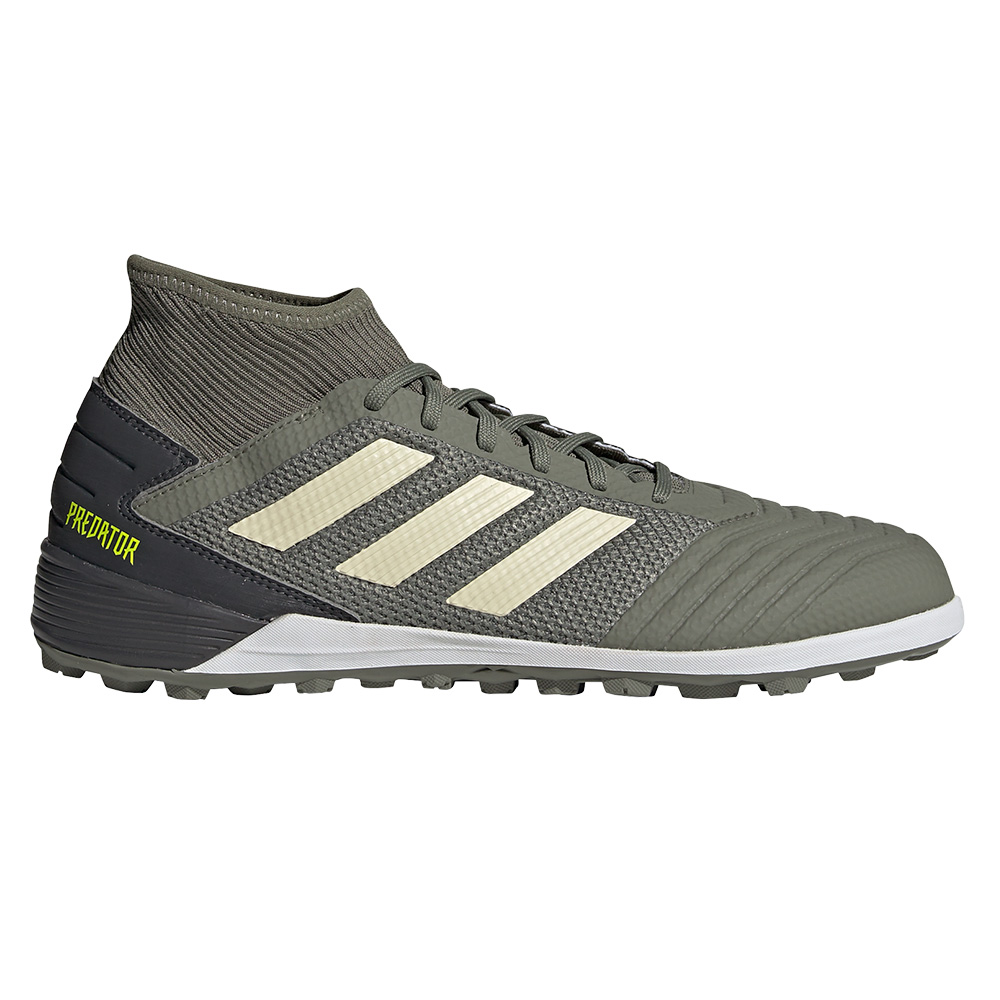 Botines predator 19.3 clearance