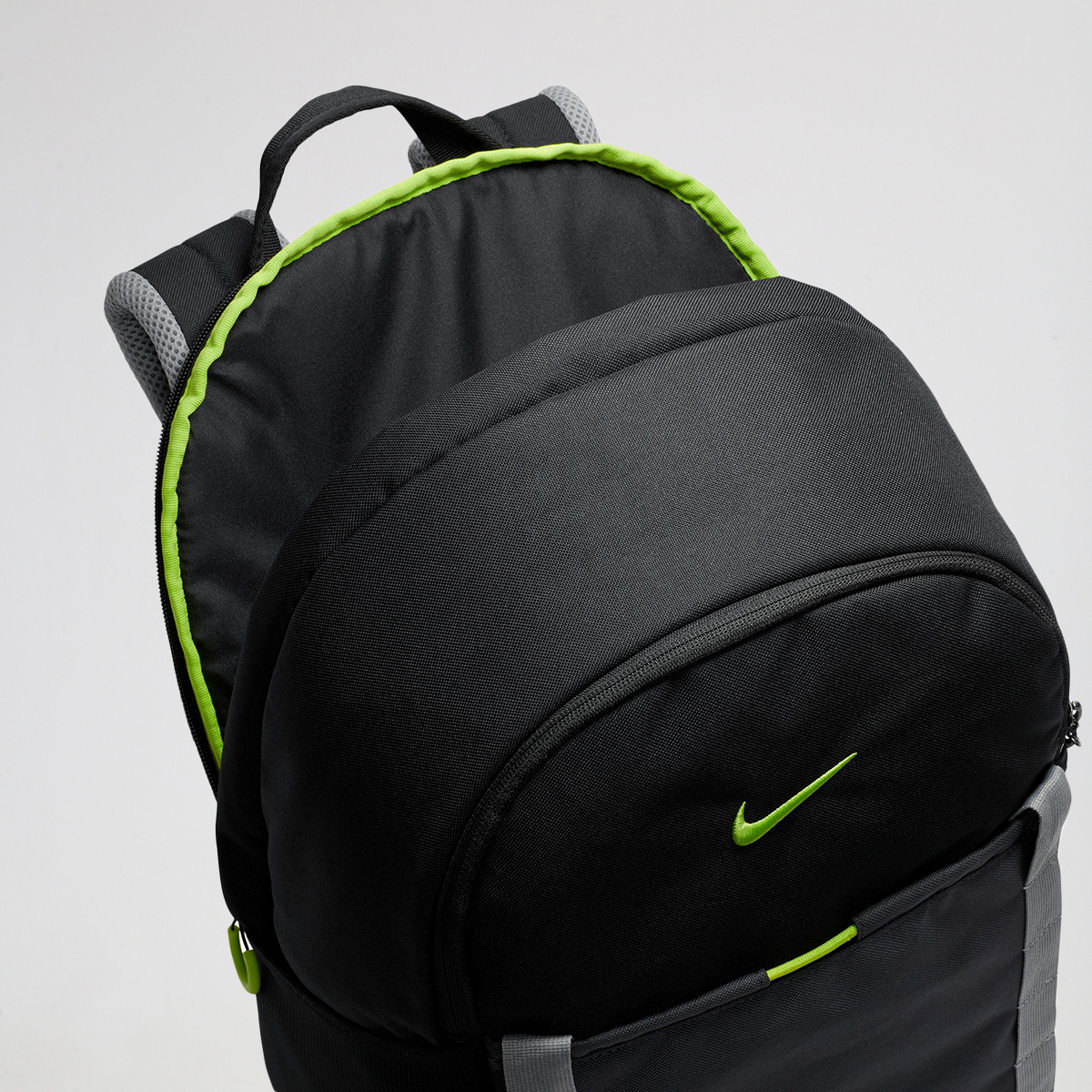 Mochila Nike Hike Training Dexter