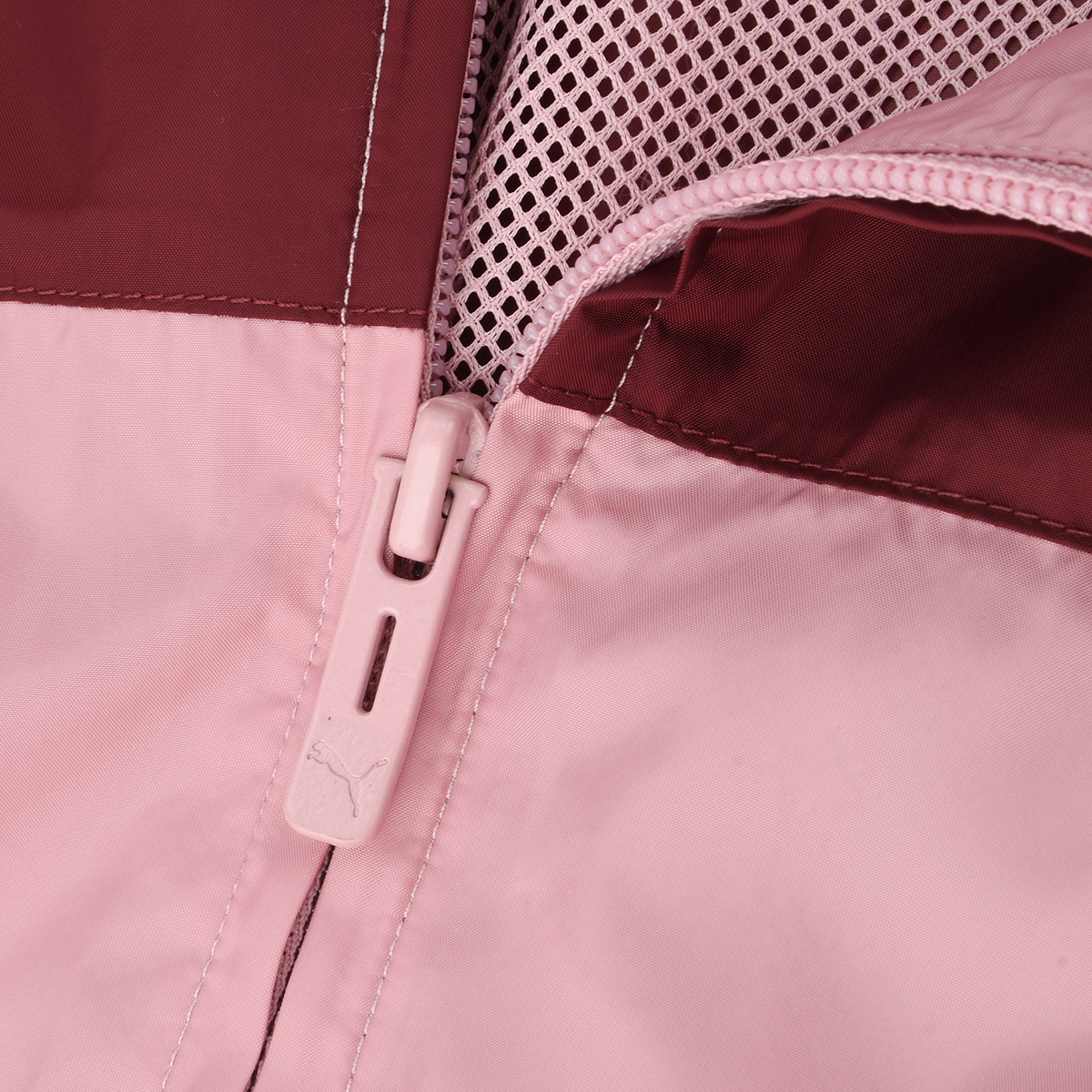 Campera con Capucha Puma Essentials Relaxed Mujer,  image number null