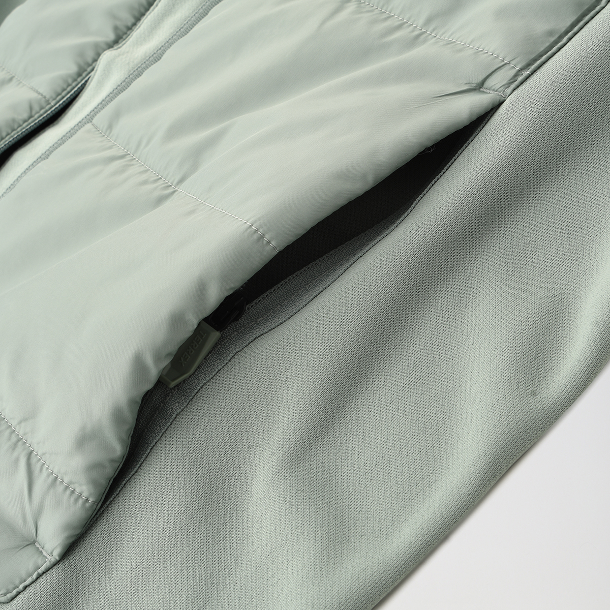 Buzo Outdoor adidas Terrex Multi Hybrid Insulated Hombre,  image number null