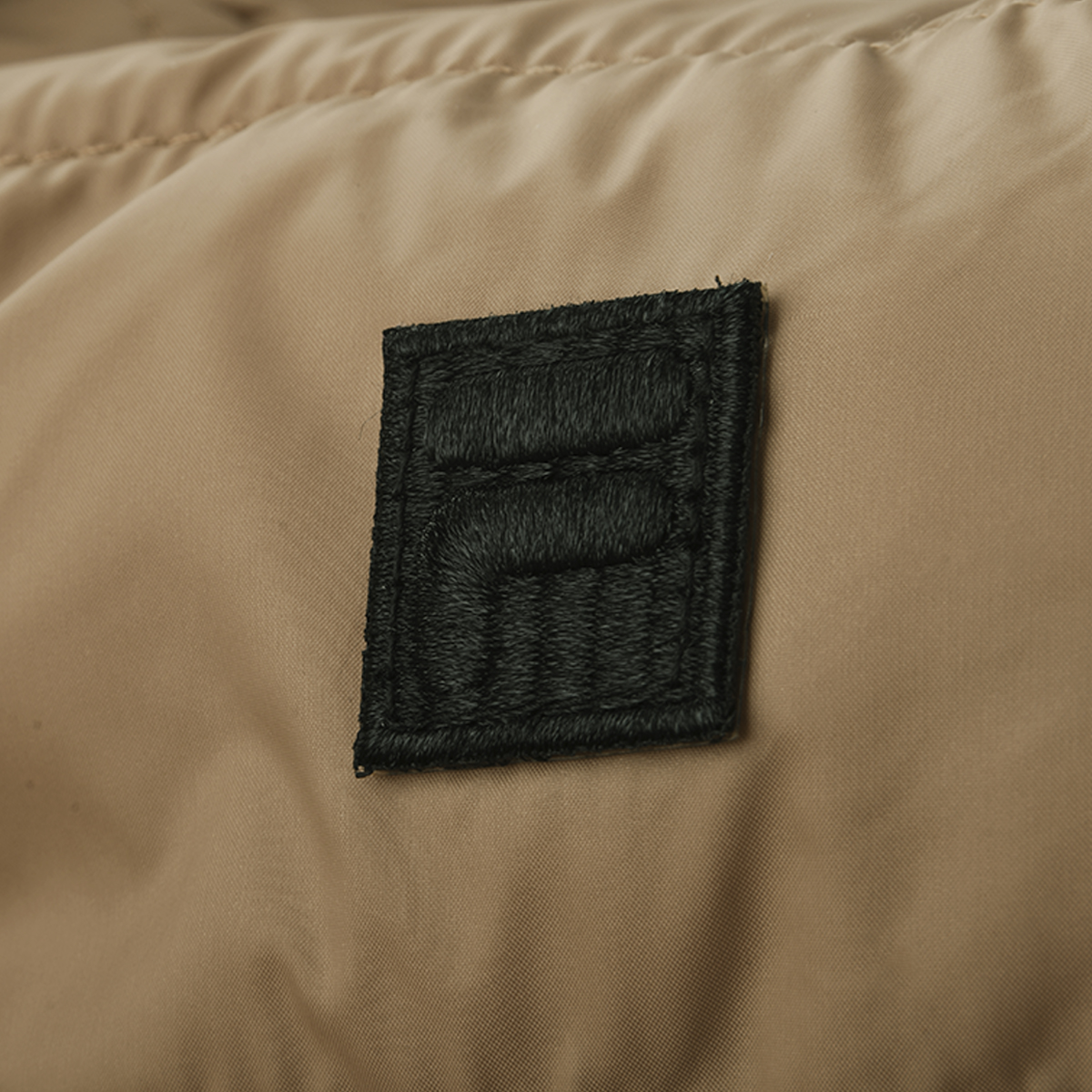 Campera Fila Touch Light de Hombre,  image number null