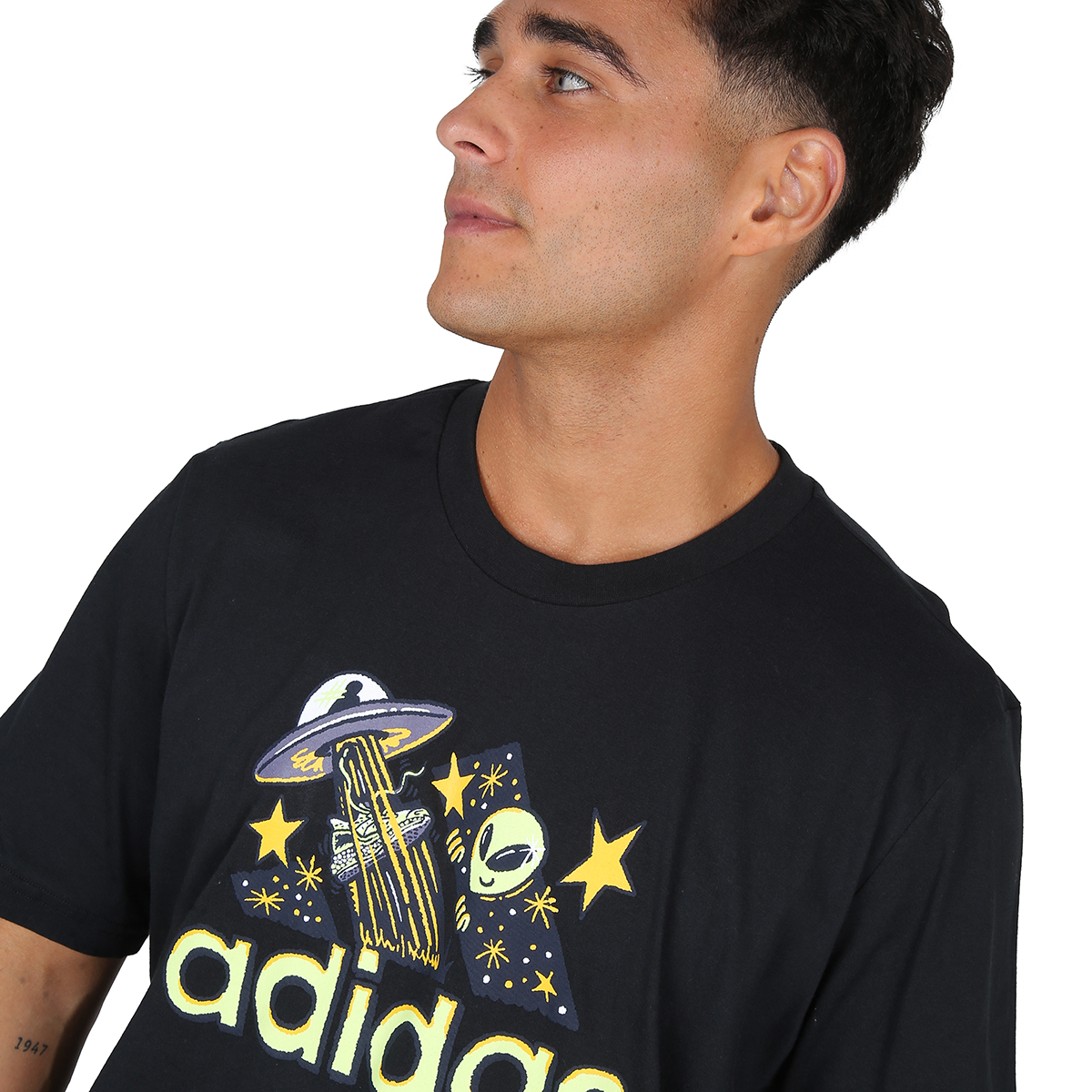 Remera Urbana adidas M Doodle F T Hombre Dexter