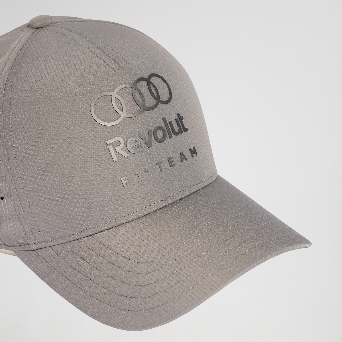 Gorra adidas Audi Revolut F1 Team Mechanics,  image number null