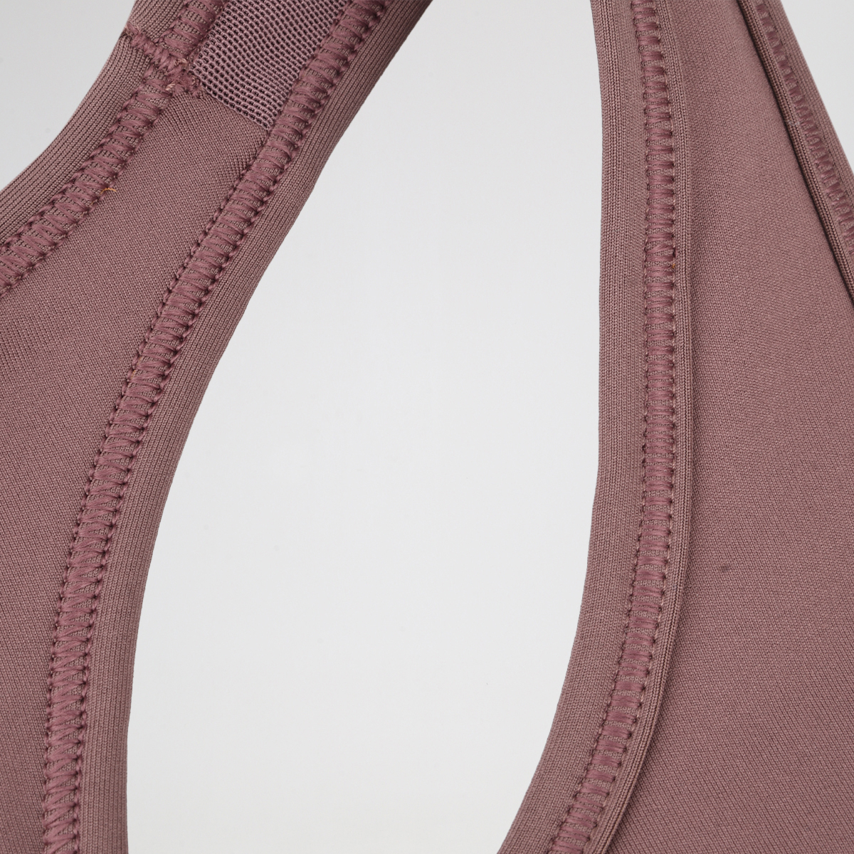 Top Nike Swoosh Medium Support Mujer,  image number null