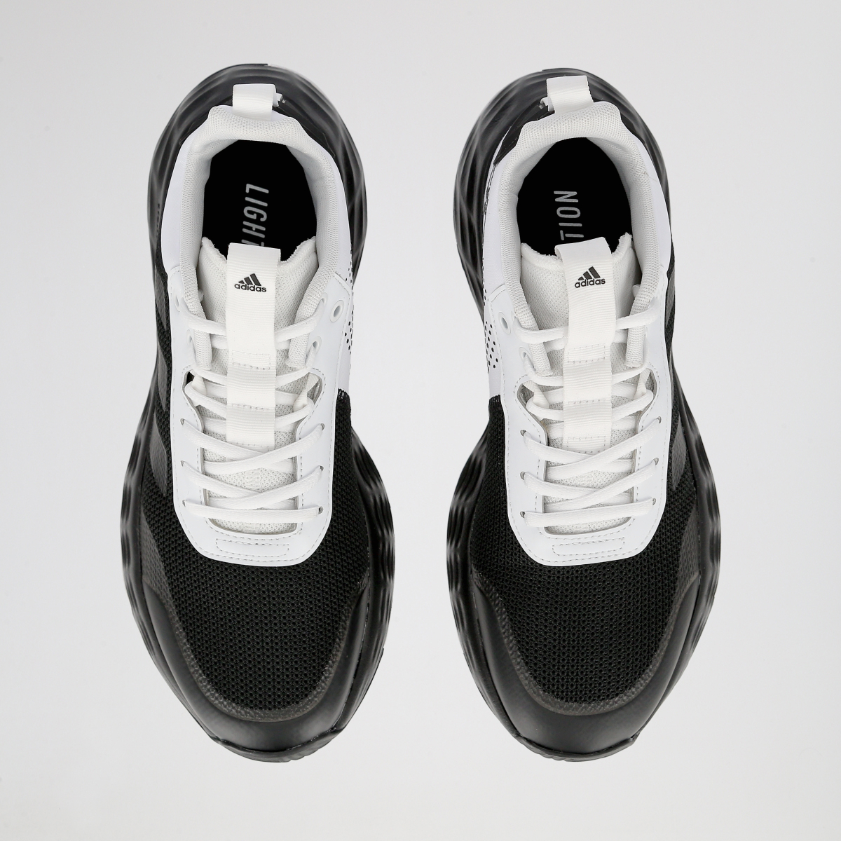 Zapatillas adidas basquet blancas outlet