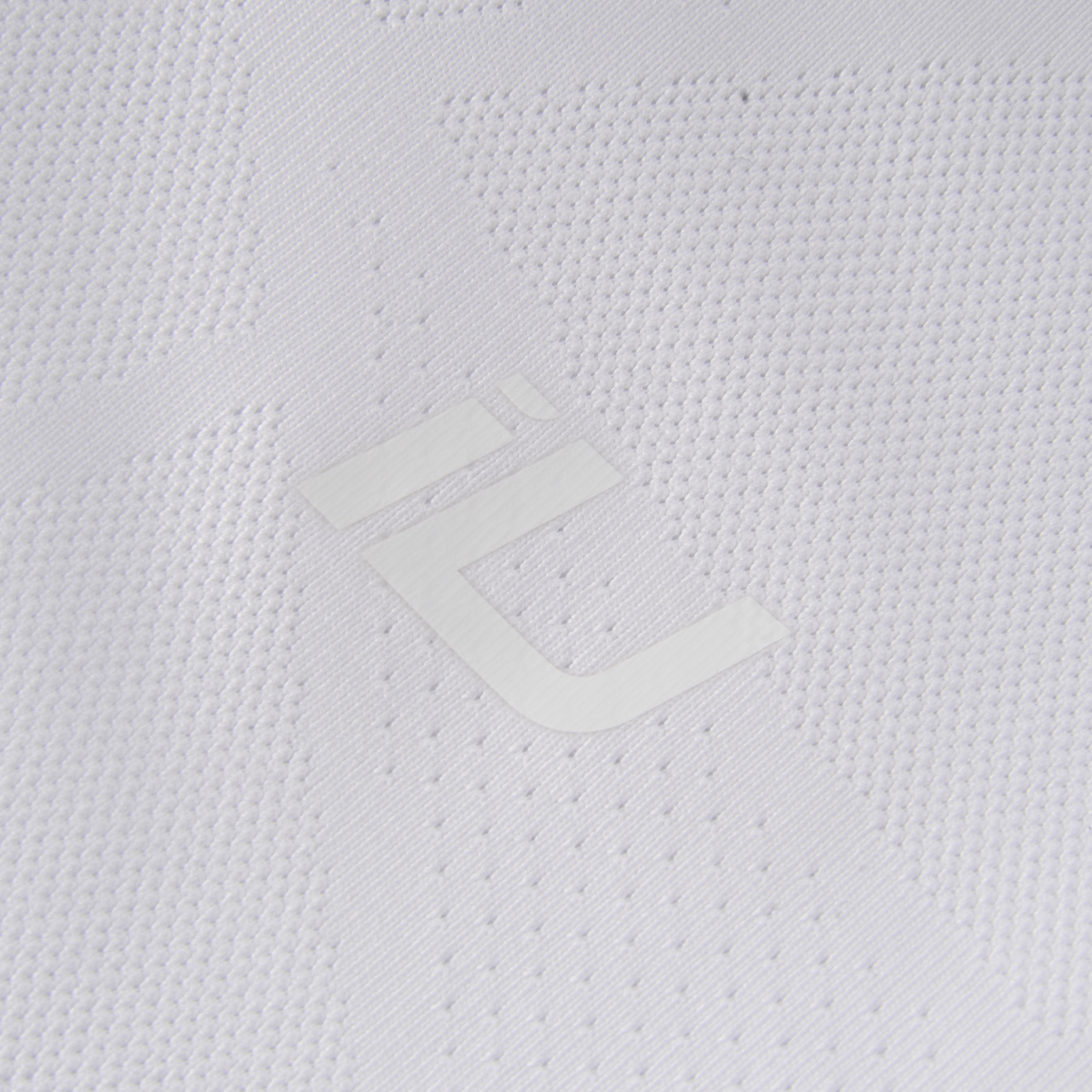 Remera Entrenamiento IU Brisk Hombre,  image number null