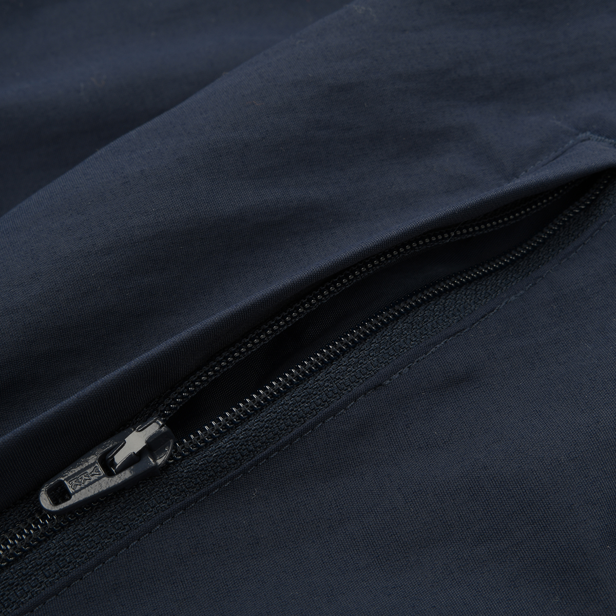 Campera Urbana Reebok Classics Vector Hombre,  image number null