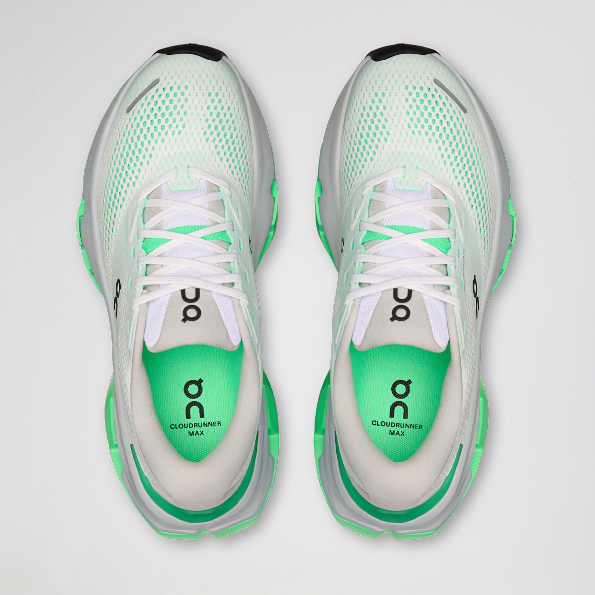 Zapatillas ON Cloudrunner Max Helion Mujer,  image number null