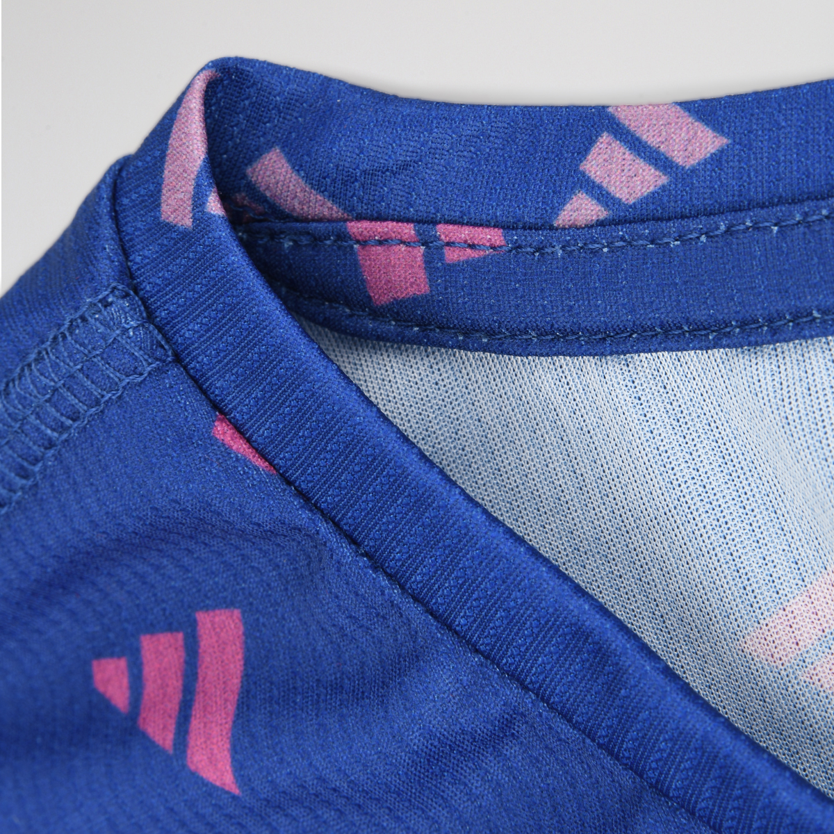 Remera adidas Run It Mujer,  image number null