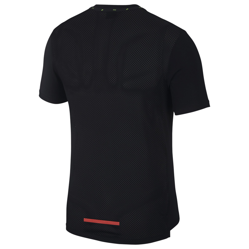 Remera Nike Wild Run